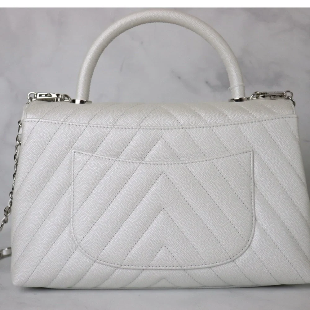 👜👜 LIKE NEW CHANEL Coco Handle Small Pearly White Caviar Leather SHW 👜👜